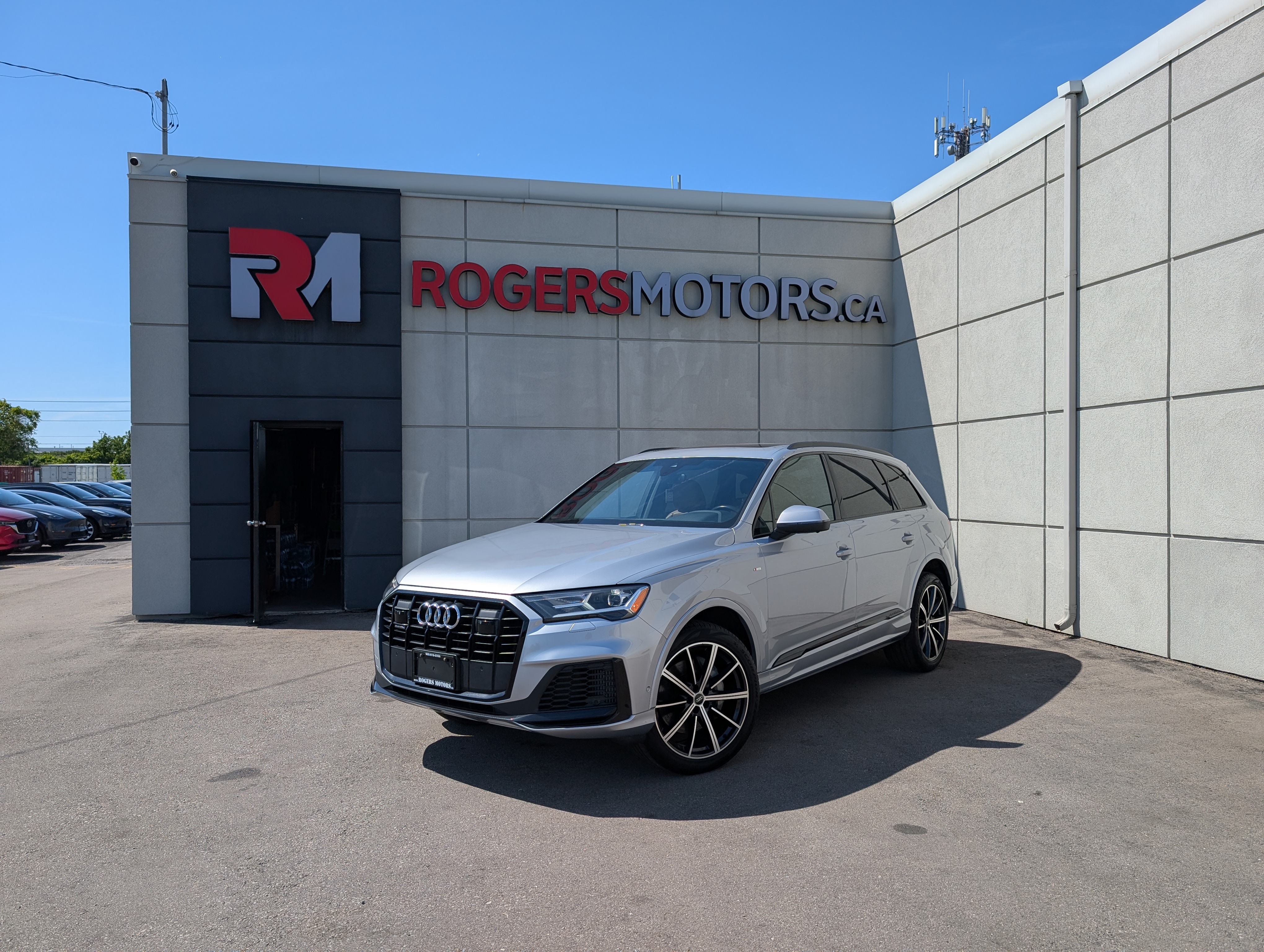 2022 Audi Q7 PROGRESSIV S-LINE - 7 PASS - NAVI - PANO ROOF - TECH FEATS