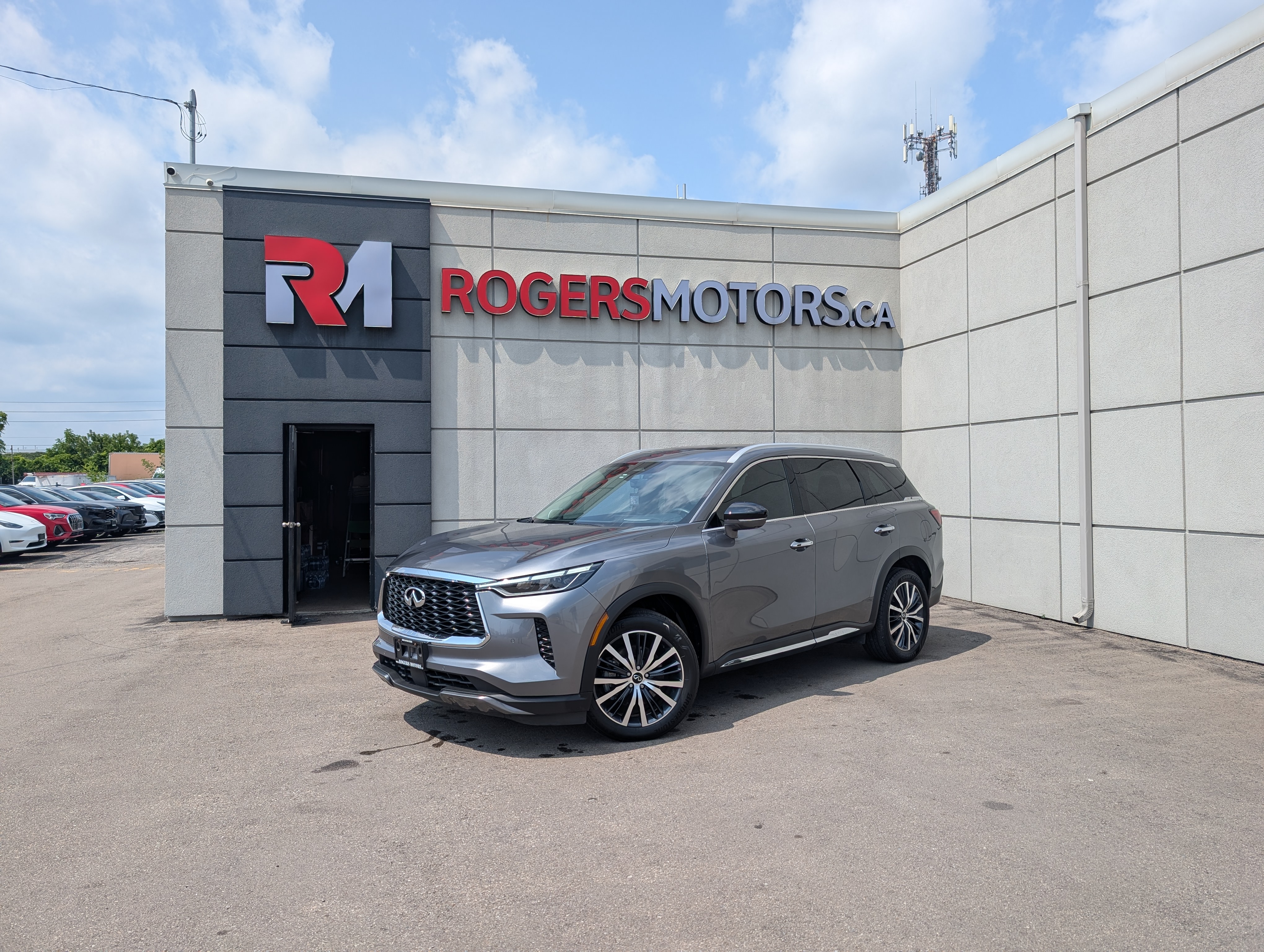 2024 Infiniti QX60 SENSORY AWD - PANO ROOF - NAVI - TECH FEATS