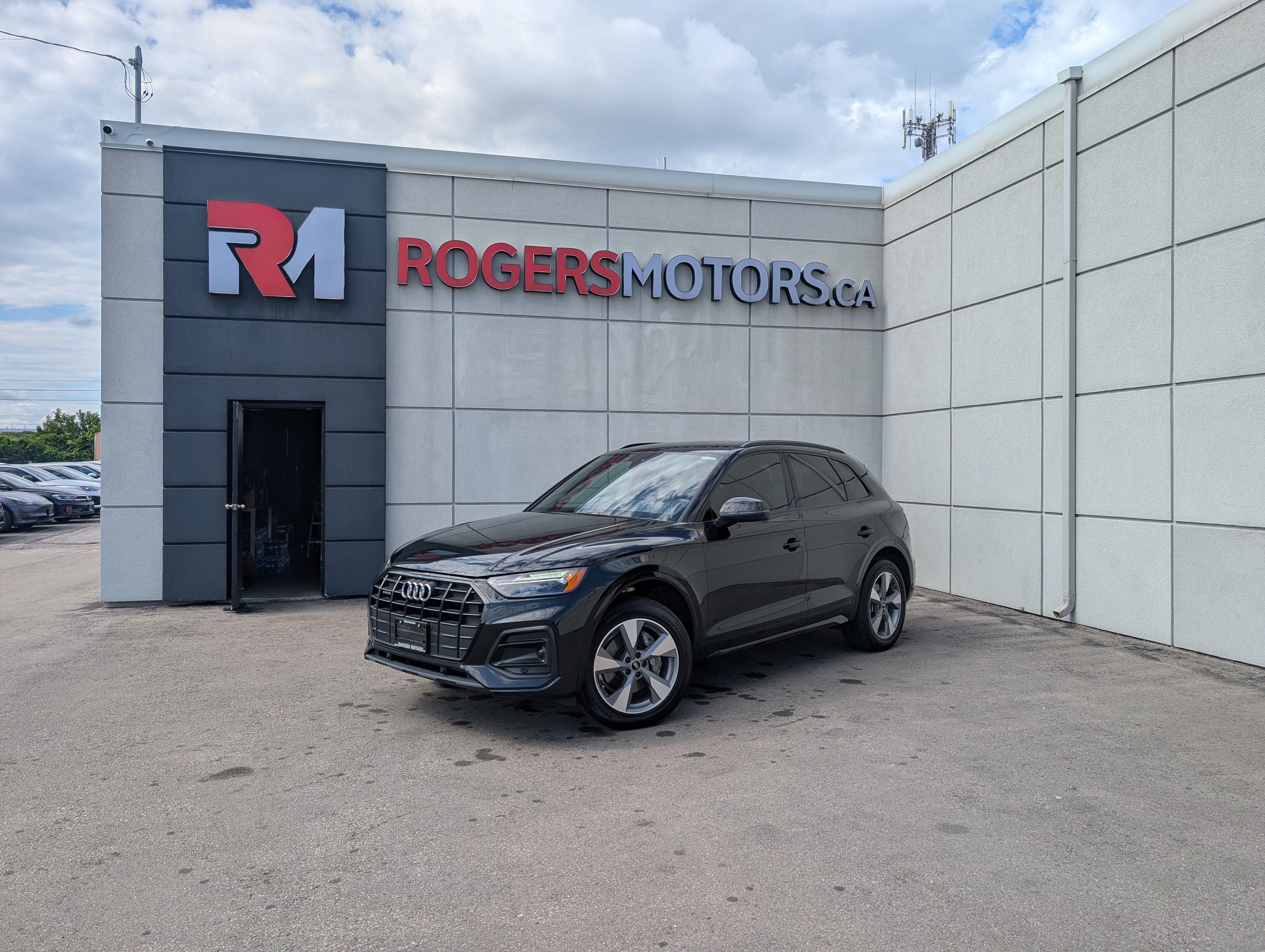 2023 Audi Q5 QTRO - LEATHER - HTD SEATS - TECH FEATS